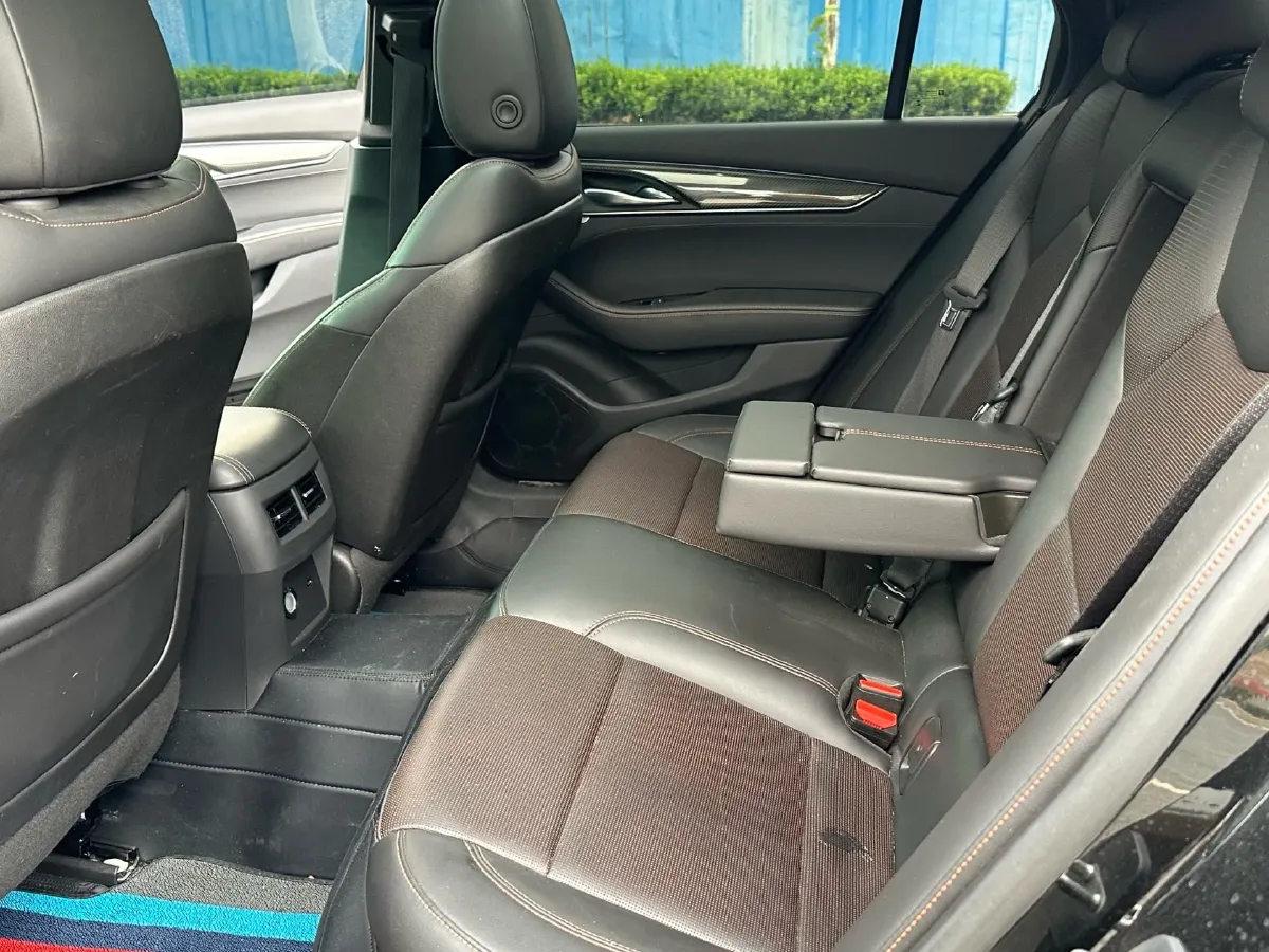 2021 Cadillac CT5 2.0T 237HP L4 10AT,autocango,china used car exporter,china ev exporter,chinese used car exporter,chinese used ev exporter