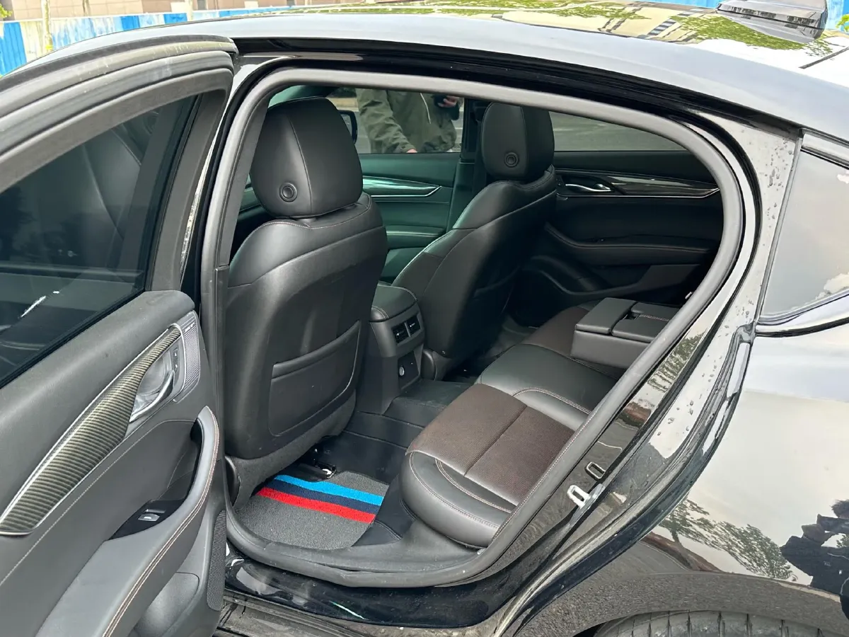 2021 Cadillac CT5 2.0T 237HP L4 10AT,autocango,china used car exporter,china ev exporter,chinese used car exporter,chinese used ev exporter