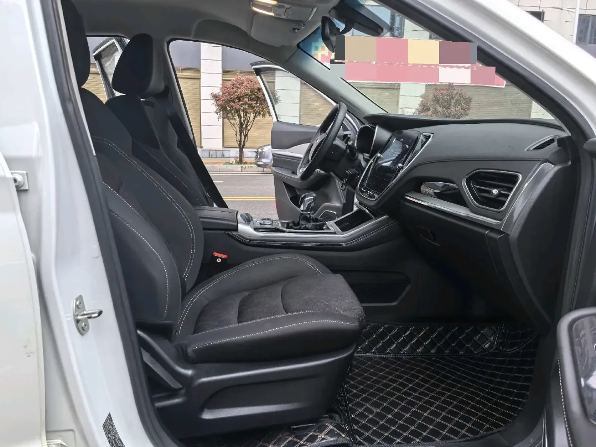 2020 Jetour X70 1.5T 156HP L4 6MT,autocango,china used car exporter,china ev exporter,chinese used car exporter,chinese used ev exporter