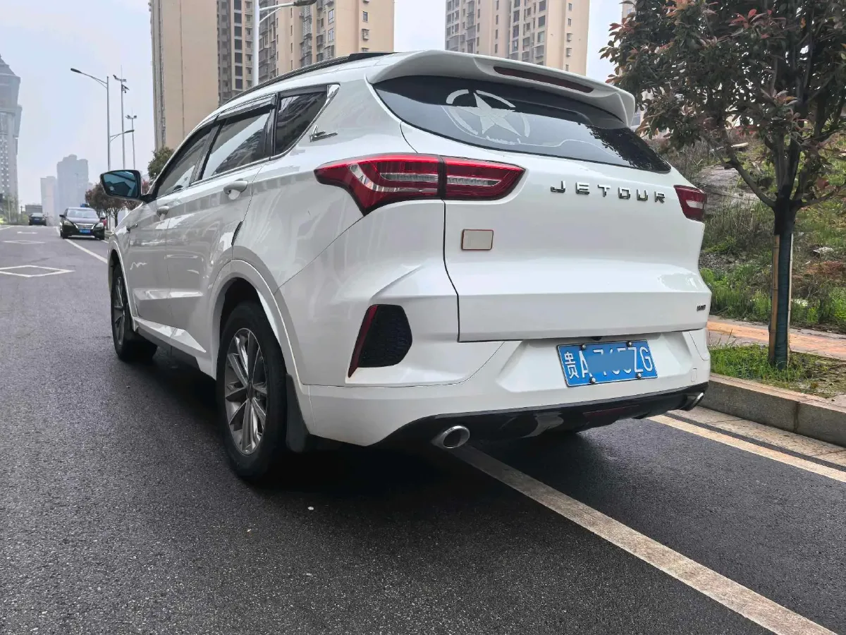 2020 Jetour X70 1.5T 156HP L4 6MT,autocango,china used car exporter,china ev exporter,chinese used car exporter,chinese used ev exporter