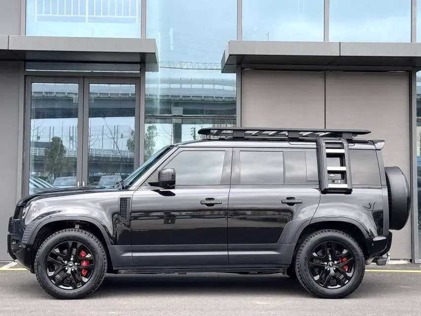 2024 Land Rover Defender 3.0T 400HP L6 8AT,autocango,china used car exporter,china ev exporter,chinese used car exporter,chinese used ev exporter