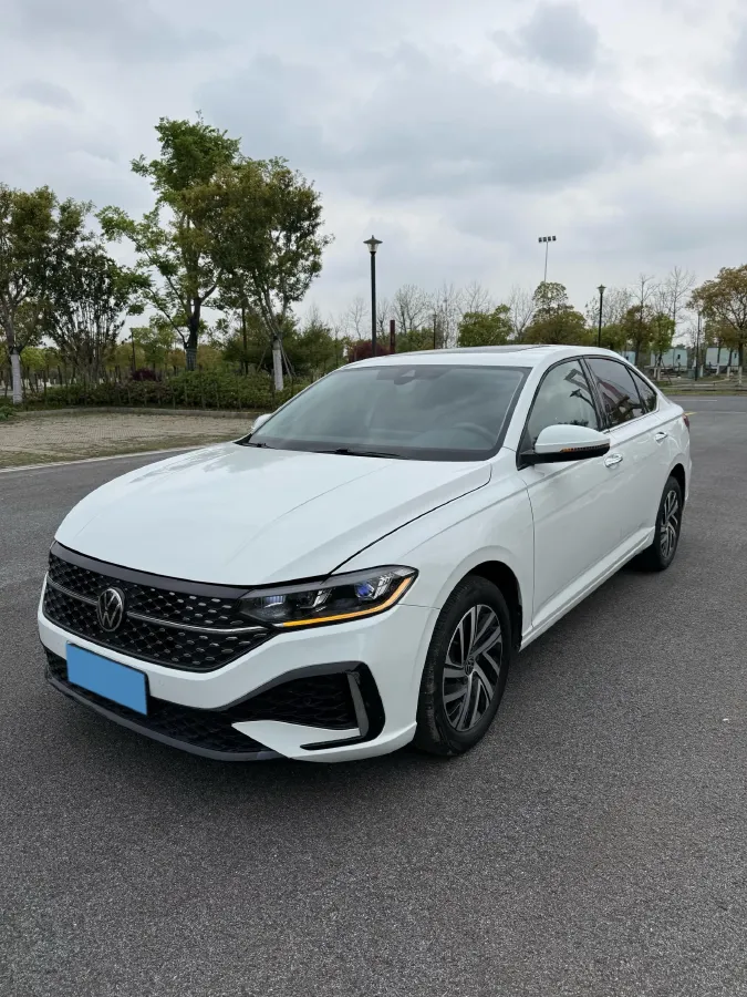 2024 Volkswagen Lavida 1.5T 160HP L4 7DCT,autocango,china used car exporter,china ev exporter,chinese used car exporter,chinese used ev exporter
