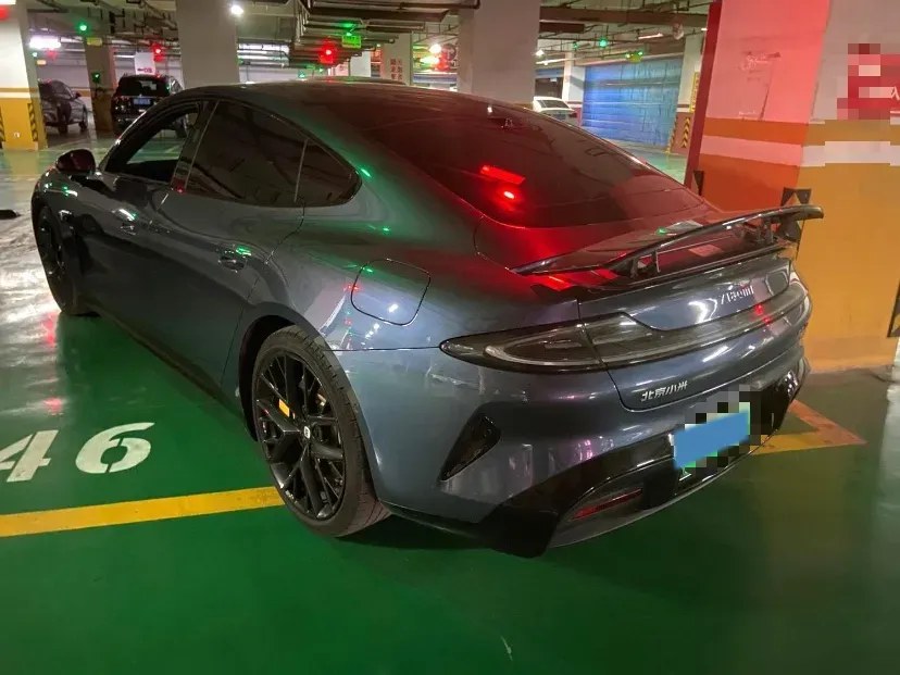 2024 MI SU7 BEV 101KWH,autocango,china used car exporter,china ev exporter,chinese used car exporter,chinese used ev exporter