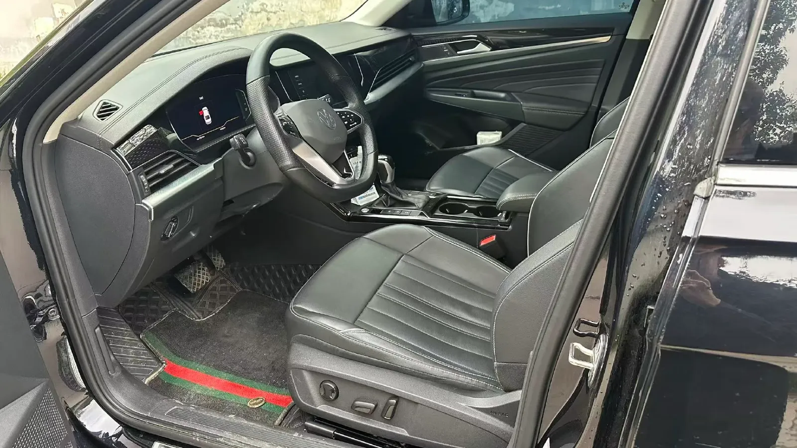 2023 Volkswagen Passat 2.0T 186HP L4 7DCT,autocango,china used car exporter,china ev exporter,chinese used car exporter,chinese used ev exporter