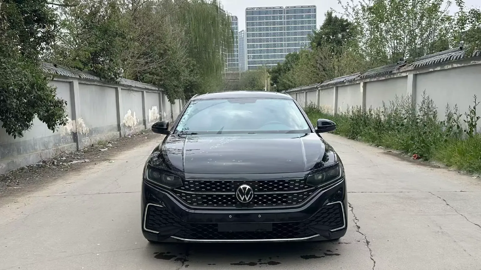 2023 Volkswagen Passat 2.0T 186HP L4 7DCT,autocango,china used car exporter,china ev exporter,chinese used car exporter,chinese used ev exporter