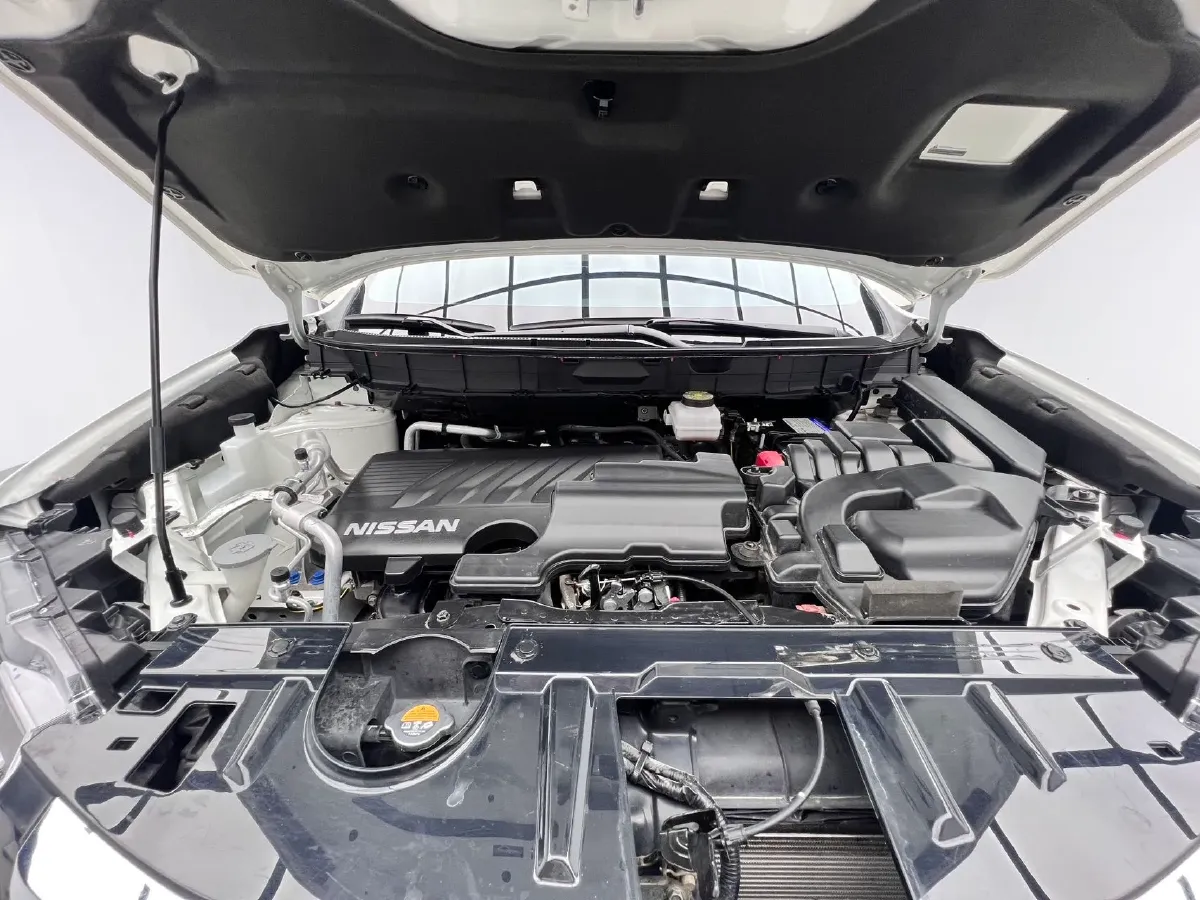 2022 Nissan X-Trail 2.0L 151HP L4 CVT,autocango,china used car exporter,china ev exporter,chinese used car exporter,chinese used ev exporter