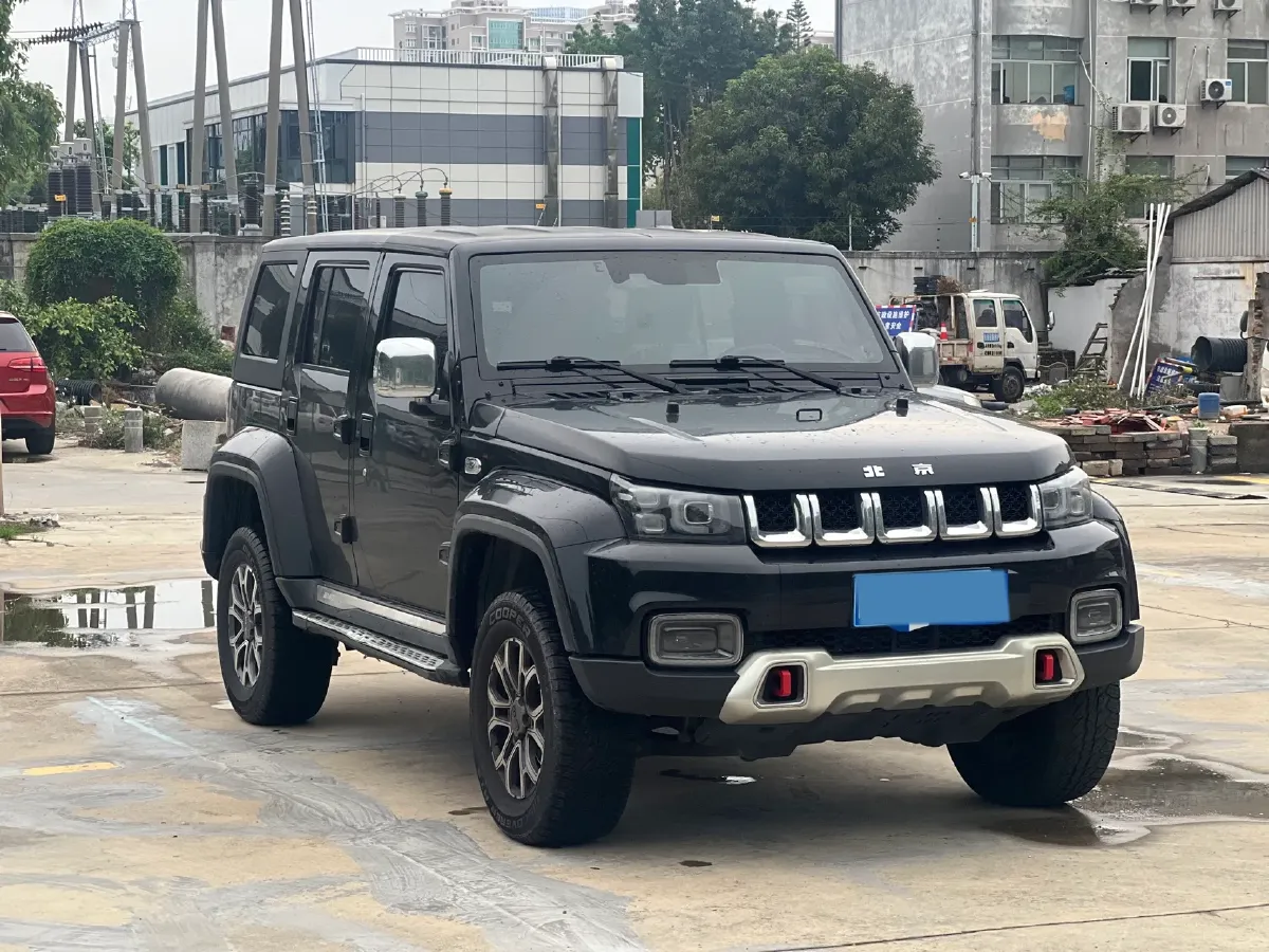 2023 Beijing BJ40 2.0T 224HP L4 8AT,autocango,china used car exporter,china ev exporter,chinese used car exporter,chinese used ev exporter