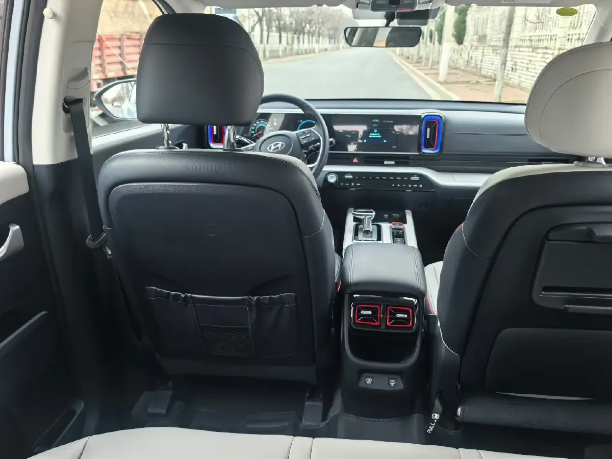 2023 Hyundai ix35 2.0L 160HP L4 6AT,autocango,china used car exporter,china ev exporter,chinese used car exporter,chinese used ev exporter