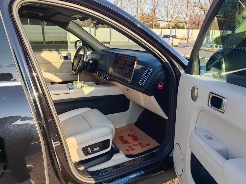 2023 Li L7 Range Extended 154HP REEV 40.9KWH,autocango,china used car exporter,china ev exporter,chinese used car exporter,chinese used ev exporter