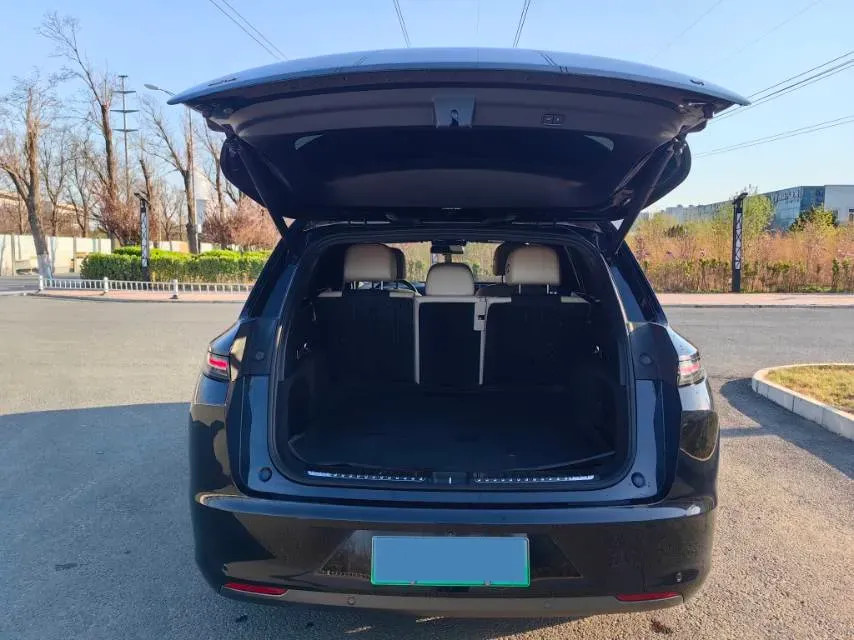 2023 Li L7 Range Extended 154HP REEV 40.9KWH,autocango,china used car exporter,china ev exporter,chinese used car exporter,chinese used ev exporter