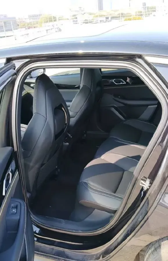 2023 MAXUS G50 1.5T 181HP L4 7DCT,autocango,china used car exporter,china ev exporter,chinese used car exporter,chinese used ev exporter