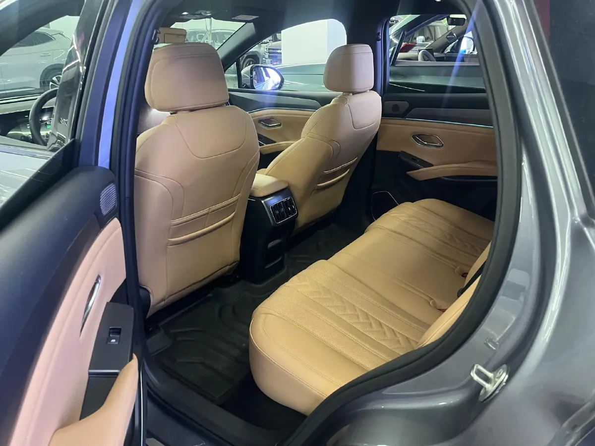 2025 BYD SongL DM-i 1.5L 101HP L4 E-CVT PHEV 26.6KWH,autocango,china used car exporter,china ev exporter,chinese used car exporter,chinese used ev exporter