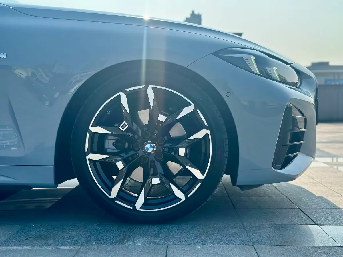 2024 BMW 4 Series 2.0T 245HP L4 8AT,autocango,china used car exporter,china ev exporter,chinese used car exporter,chinese used ev exporter