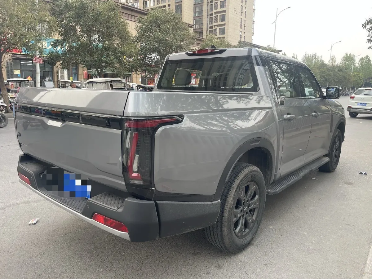 2025 Dongfeng Z9 2.3T 190HP L4 8AT,autocango,china used car exporter,china ev exporter,chinese used car exporter,chinese used ev exporter