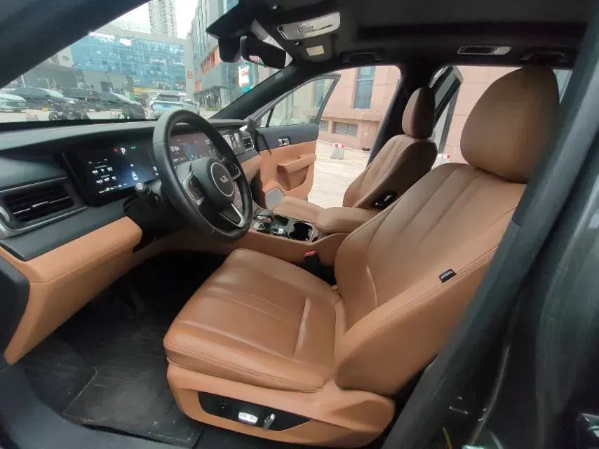 2020 Li ONE Range Extended 131HP REEV 40.5KWH,autocango,china used car exporter,china ev exporter,chinese used car exporter,chinese used ev exporter