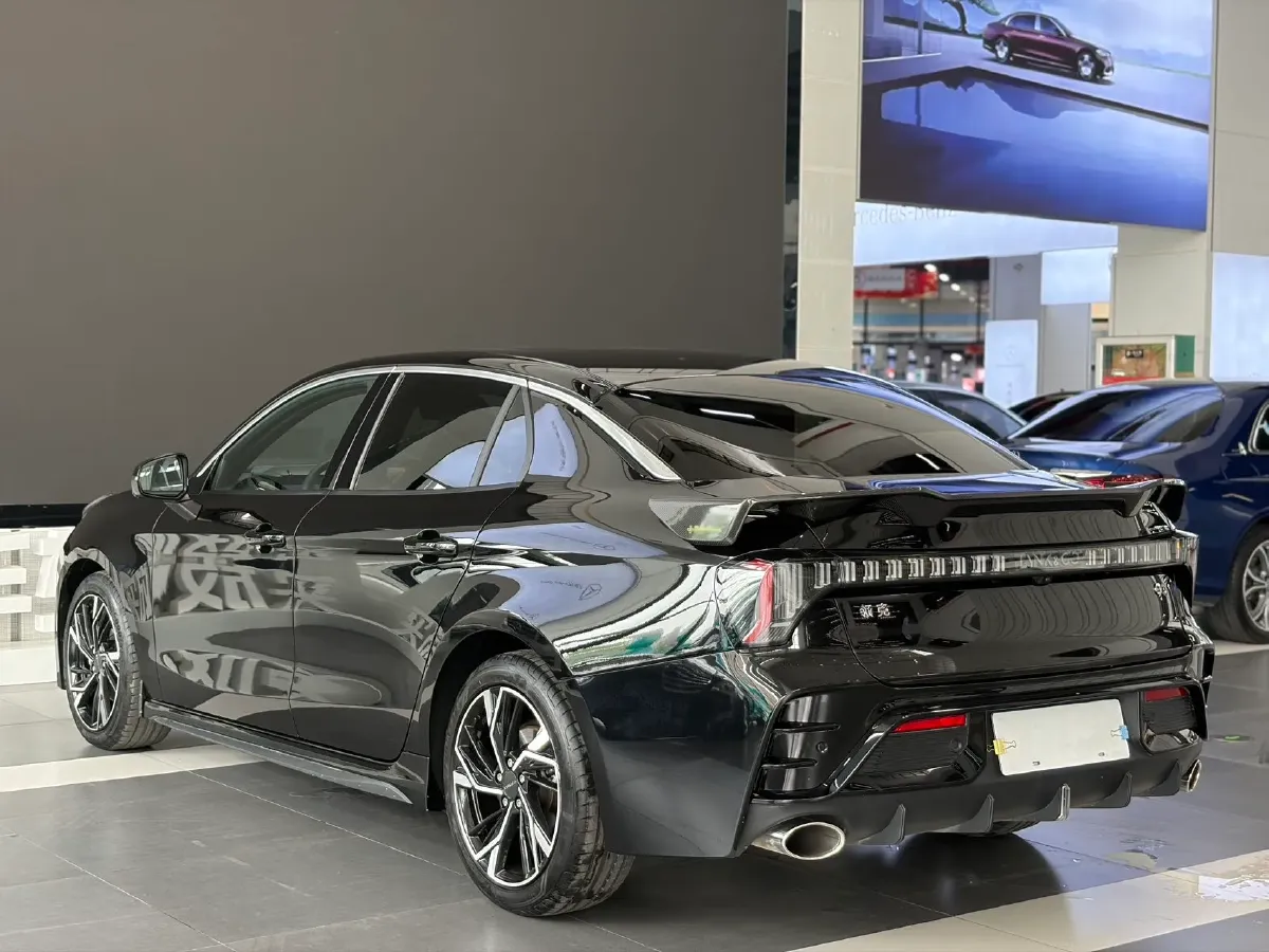 2025 LYNK&CO 03 1.5T 181HP L4 7DCT,autocango,china used car exporter,china ev exporter,chinese used car exporter,chinese used ev exporter