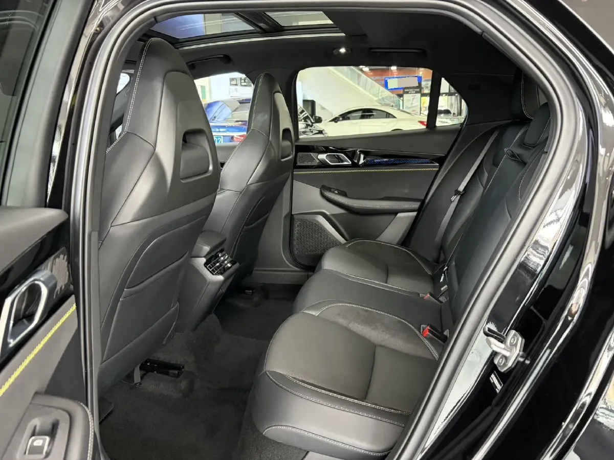 2025 LYNK&CO 03 1.5T 181HP L4 7DCT,autocango,china used car exporter,china ev exporter,chinese used car exporter,chinese used ev exporter