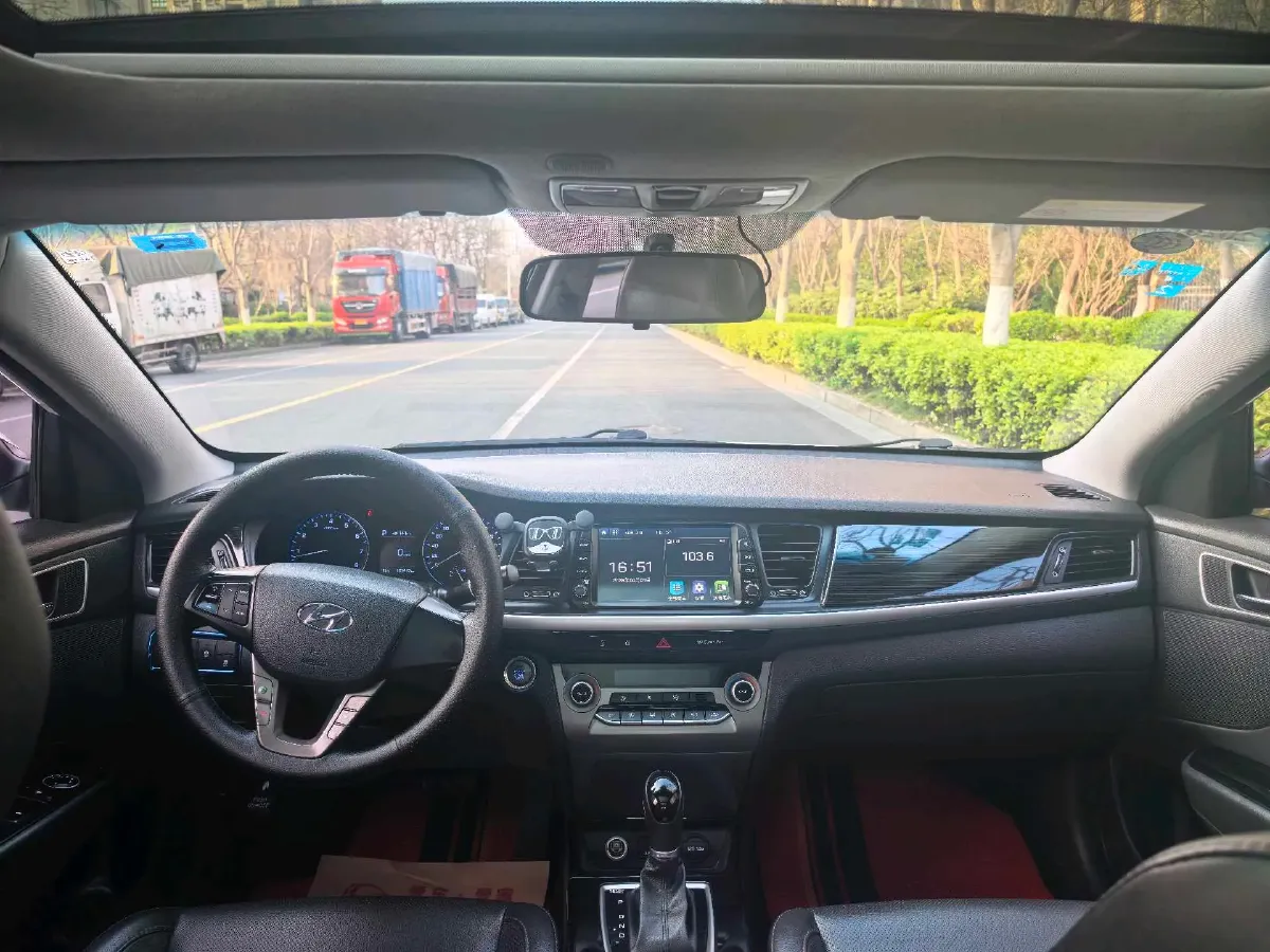 2017 Hyundai Mistra 1.8L 143HP L4 6AT,autocango,china used car exporter,china ev exporter,chinese used car exporter,chinese used ev exporter
