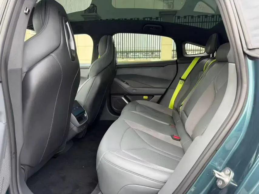 2025 Xpeng P7 BEV,autocango,china used car exporter,china ev exporter,chinese used car exporter,chinese used ev exporter