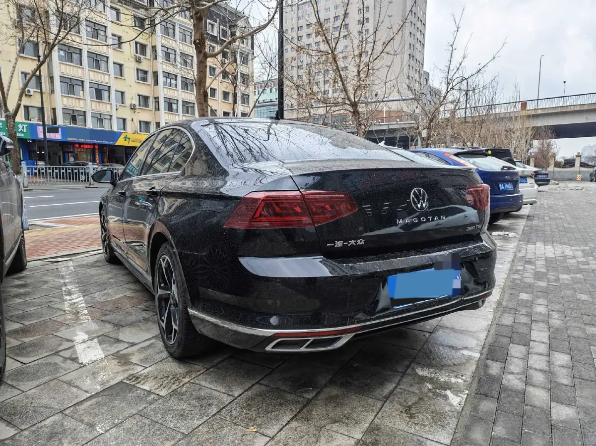 2023 Volkswagen Magotan 1.4T 150HP L4 7DCT,autocango,china used car exporter,china ev exporter,chinese used car exporter,chinese used ev exporter
