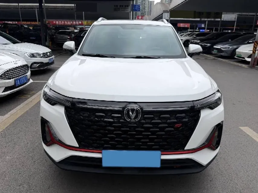 2021 ChangAn CS35 Plus 1.4T 160HP L4 7DCT,autocango,china used car exporter,china ev exporter,chinese used car exporter,chinese used ev exporter