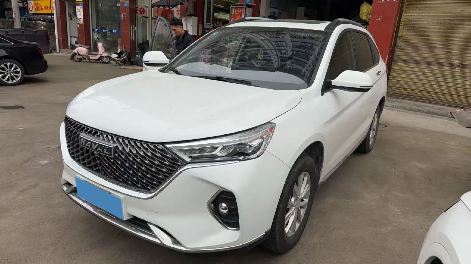 2021 Haval M6 1.5T 150HP L4 7DCT,autocango,china used car exporter,china ev exporter,chinese used car exporter,chinese used ev exporter