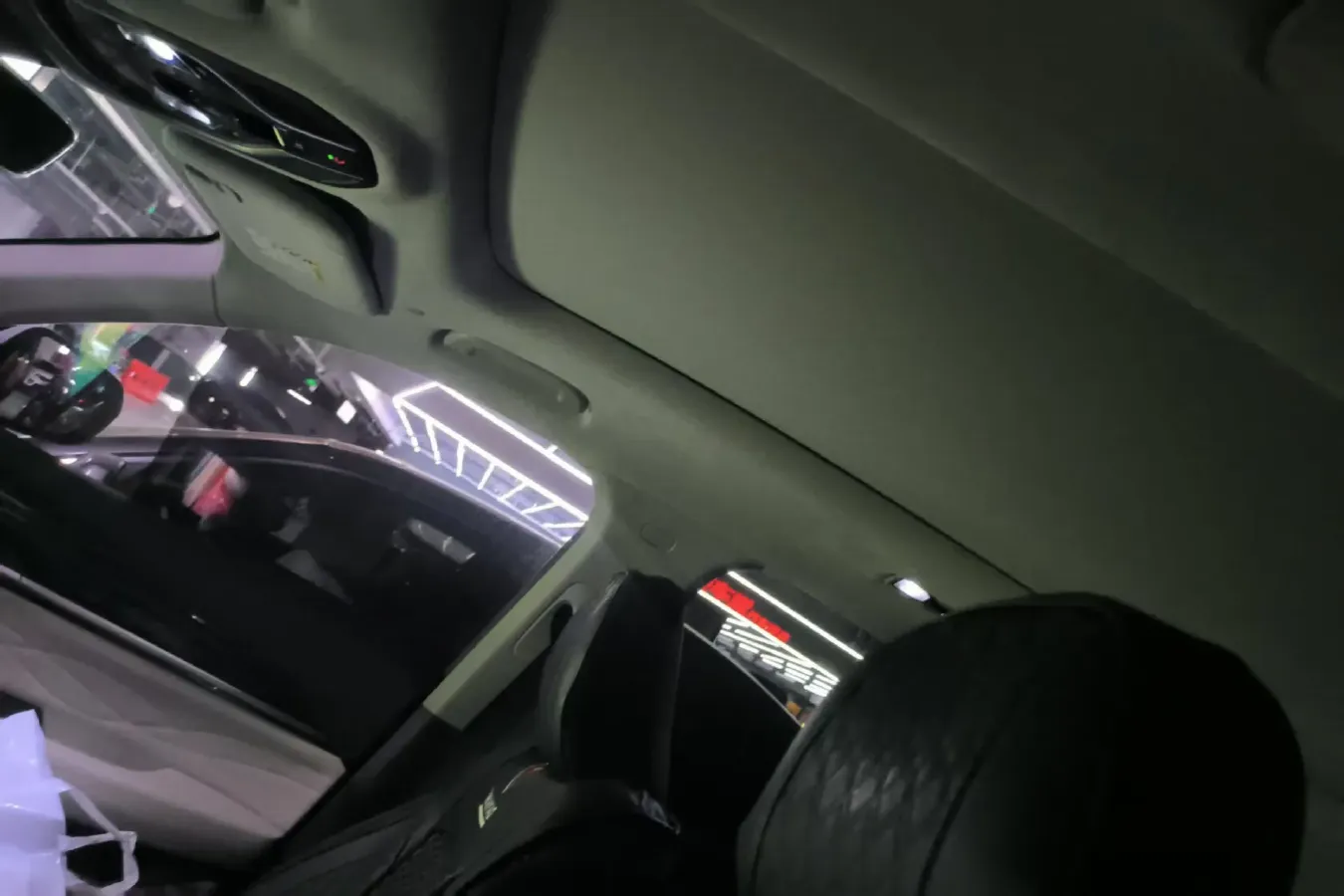 2023 Geely Monjaro 2.0T 238HP L4 8AT,autocango,china used car exporter,china ev exporter,chinese used car exporter,chinese used ev exporter