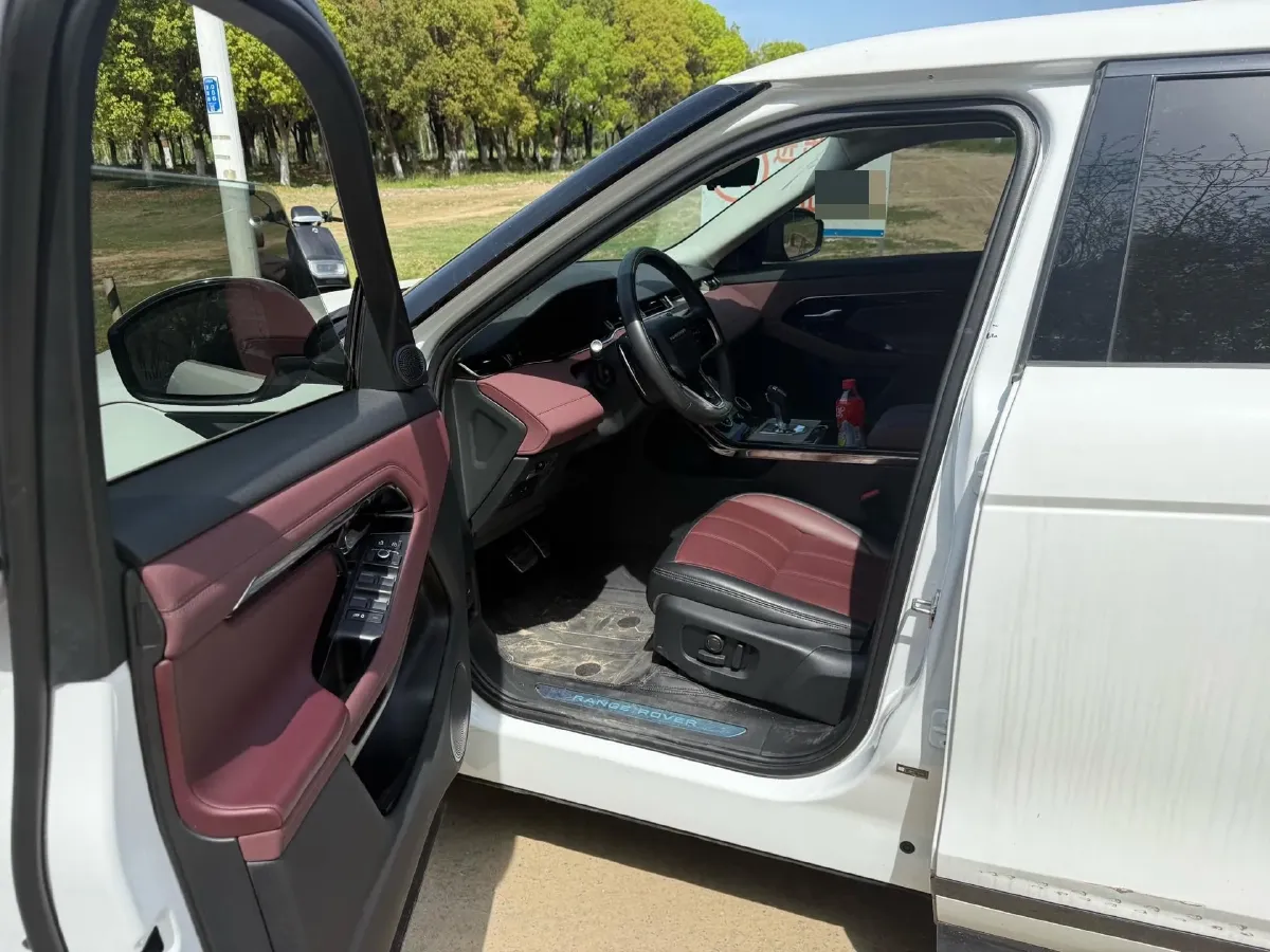 2022 Land Rover Range Rover Evoque 2.0T 249HP L4 9AT,autocango,china used car exporter,china ev exporter,chinese used car exporter,chinese used ev exporter