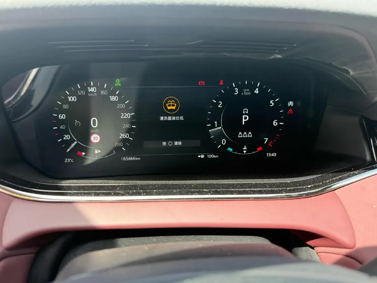 2022 Land Rover Range Rover Evoque 2.0T 249HP L4 9AT,autocango,china used car exporter,china ev exporter,chinese used car exporter,chinese used ev exporter