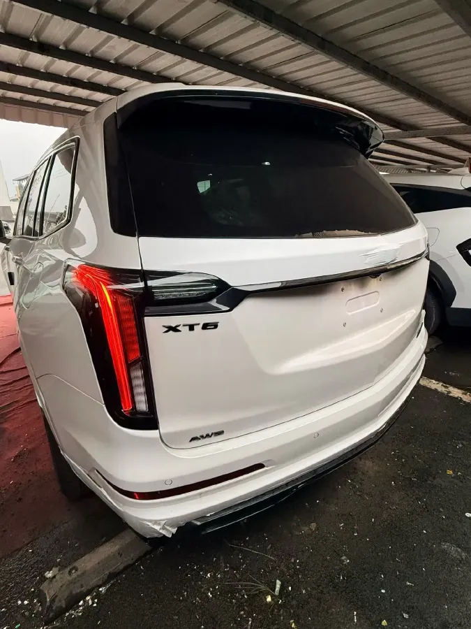 2025 Cadillac XT6 2.0T 237HP L4 9AT,autocango,china used car exporter,china ev exporter,chinese used car exporter,chinese used ev exporter