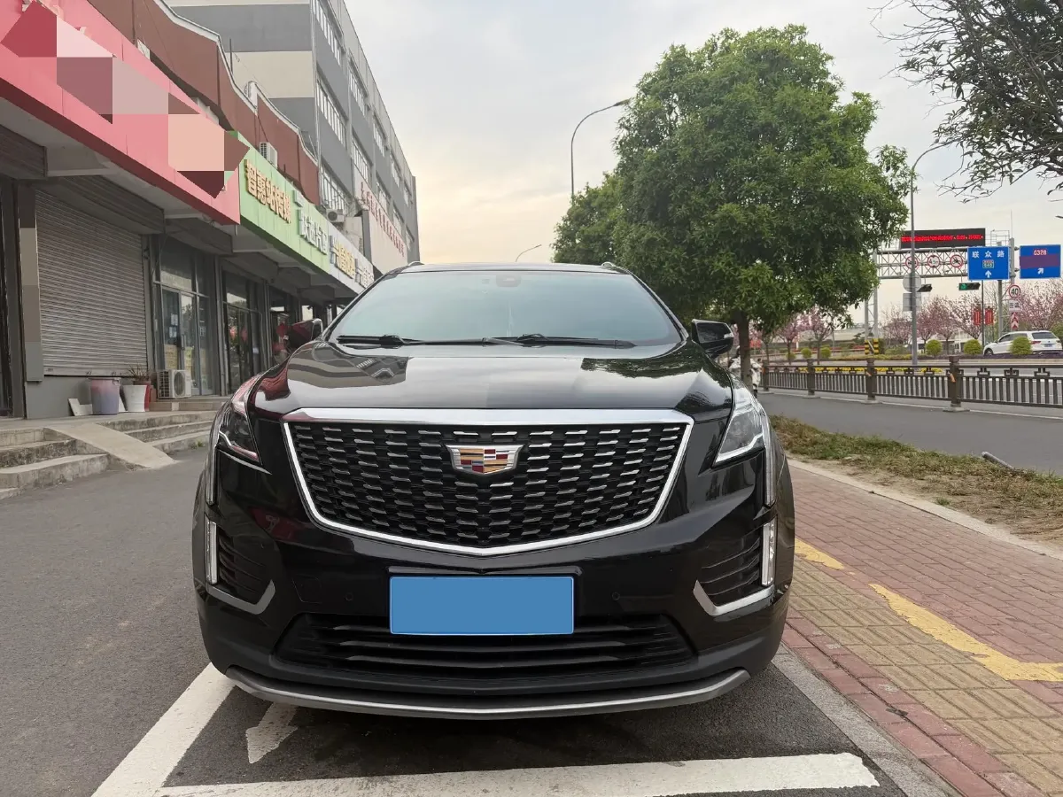 2022 Cadillac XT5 2.0T 237HP L4 9AT,autocango,china used car exporter,china ev exporter,chinese used car exporter,chinese used ev exporter