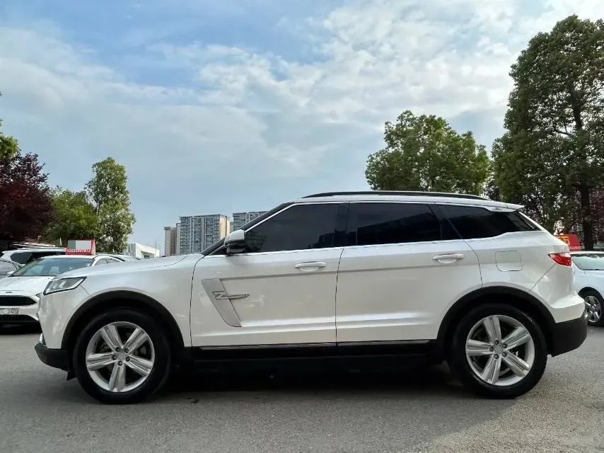 2017 Zotye T700 1.8T 177HP L4 6DCT,autocango,china used car exporter,china ev exporter,chinese used car exporter,chinese used ev exporter