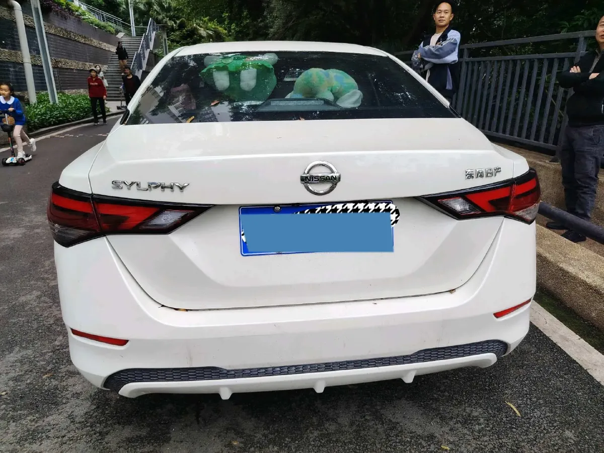2021 Nissan Sylphy 1.6L 135HP L4 CVT,autocango,china used car exporter,china ev exporter,chinese used car exporter,chinese used ev exporter