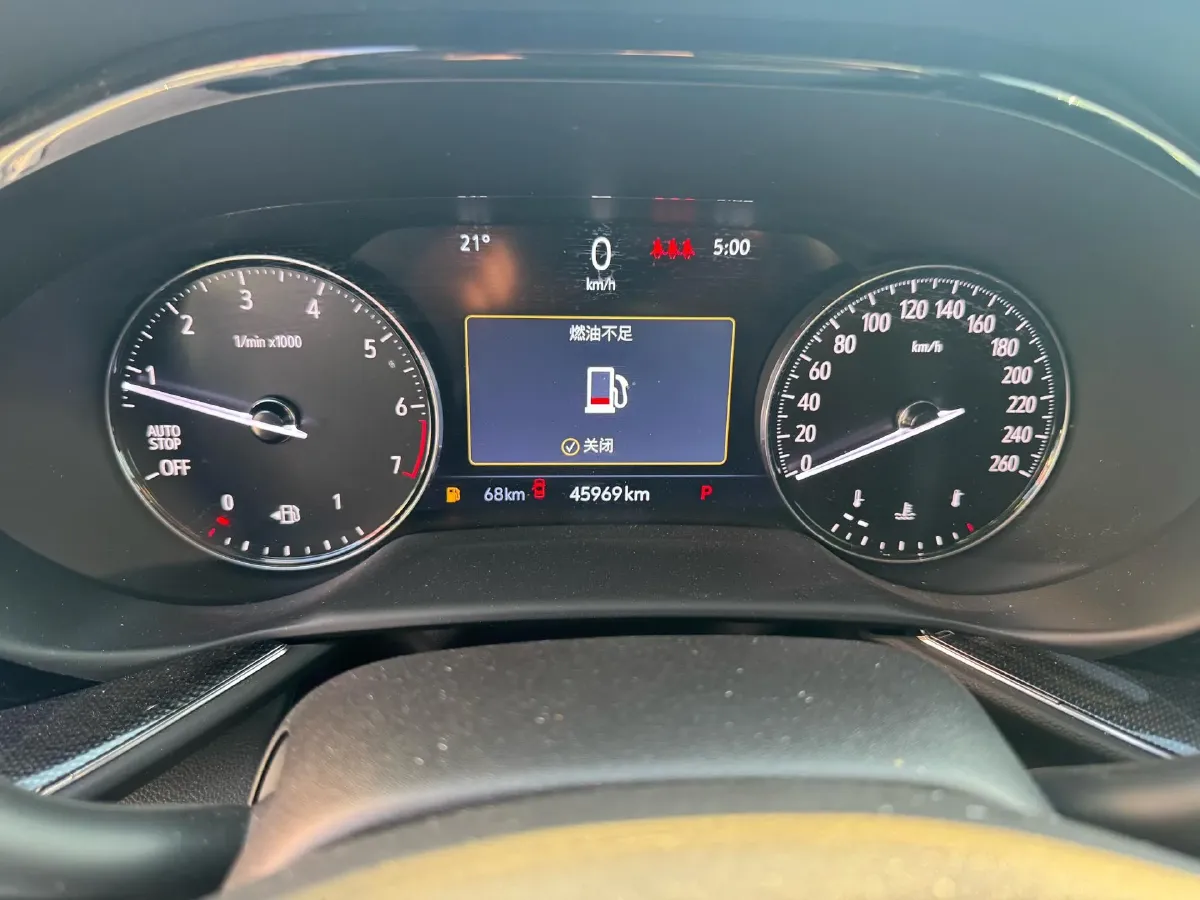 2023 Buick EnvisionPlus 2.0T 237HP L4 9AT,autocango,china used car exporter,china ev exporter,chinese used car exporter,chinese used ev exporter