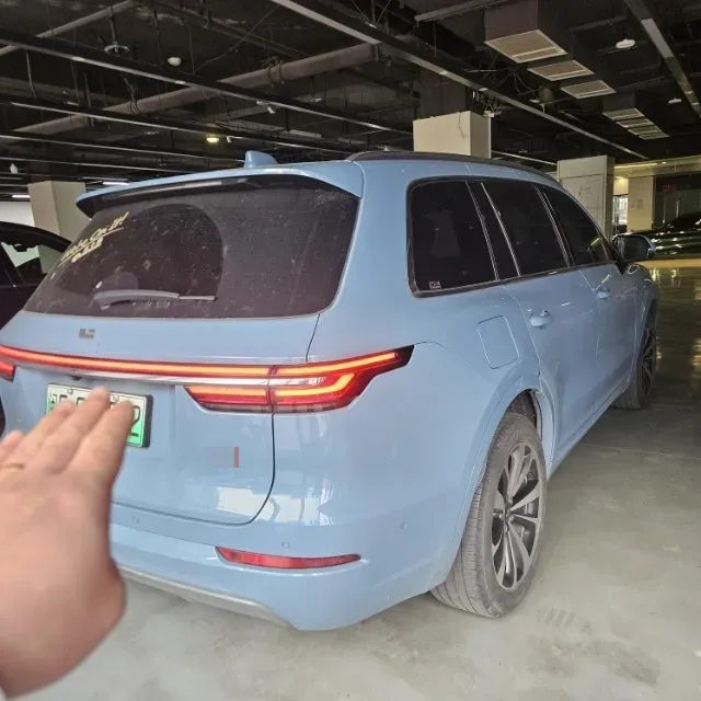 2021 Li ONE Range Extended 131HP REEV 40.5KWH,autocango,china used car exporter,china ev exporter,chinese used car exporter,chinese used ev exporter