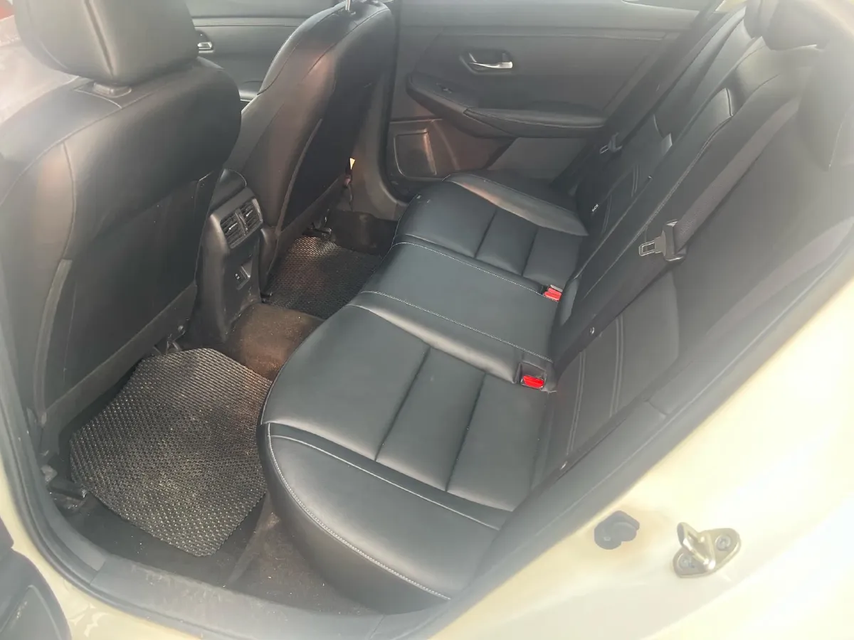 2023 Nissan Sylphy 1.6L 135HP L4 CVT,autocango,china used car exporter,china ev exporter,chinese used car exporter,chinese used ev exporter