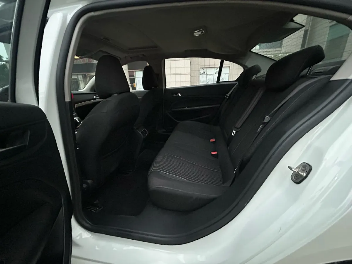 2016 Peugeot 408 1.6T 167HP L4 6AT,autocango,china used car exporter,china ev exporter,chinese used car exporter,chinese used ev exporter