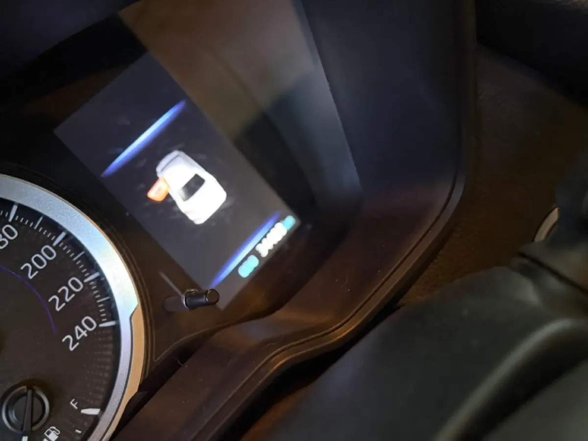 2021 Toyota Corolla 1.8L 98HP L4 E-CVT Hybrid,autocango,china used car exporter,china ev exporter,chinese used car exporter,chinese used ev exporter