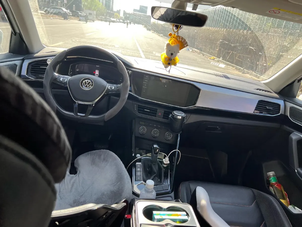 2021 Volkswagen Tayron 2.0T 186HP L4 7DCT,autocango,china used car exporter,china ev exporter,chinese used car exporter,chinese used ev exporter