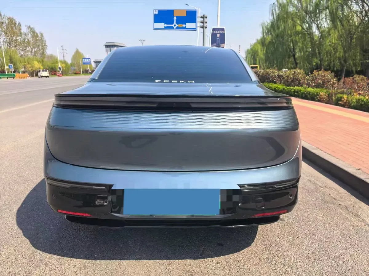 2024 Zeekr 007 BEV 100KWH,autocango,china used car exporter,china ev exporter,chinese used car exporter,chinese used ev exporter