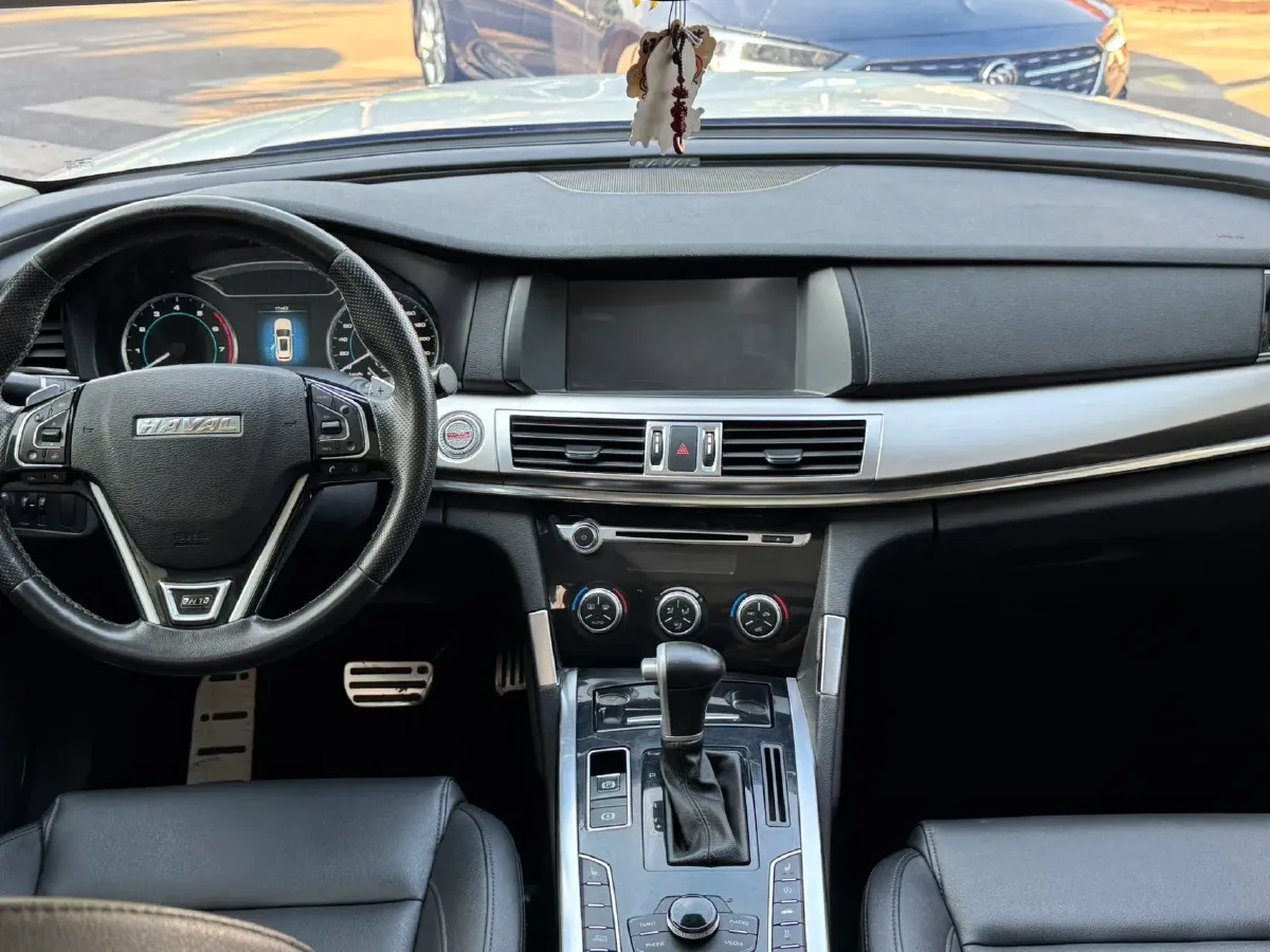 2017 Haval H7 2.0T 231HP L4 6DCT,autocango,china used car exporter,china ev exporter,chinese used car exporter,chinese used ev exporter