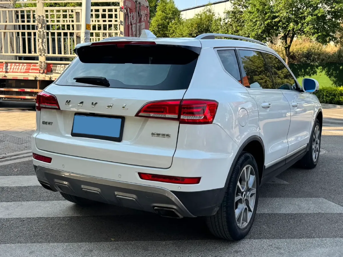 2017 Haval H7 2.0T 231HP L4 6DCT,autocango,china used car exporter,china ev exporter,chinese used car exporter,chinese used ev exporter