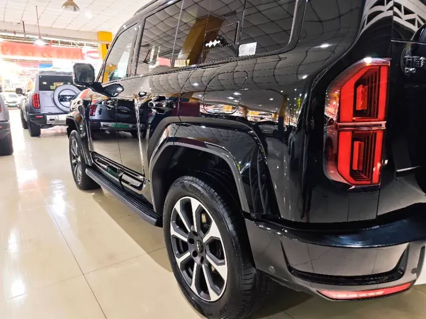 2025 FangChengBao Bao 5 1.5T 194HP L4 E-CVT PHEV 31.8KWH,autocango,china used car exporter,china ev exporter,chinese used car exporter,chinese used ev exporter