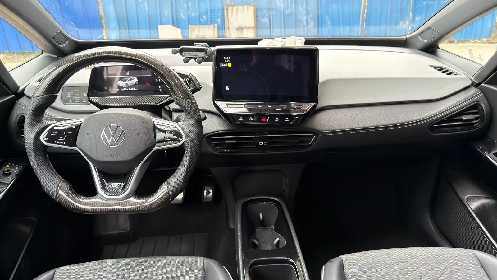 2024 Volkswagen ID.3 BEV 52.8KWH,autocango,china used car exporter,china ev exporter,chinese used car exporter,chinese used ev exporter