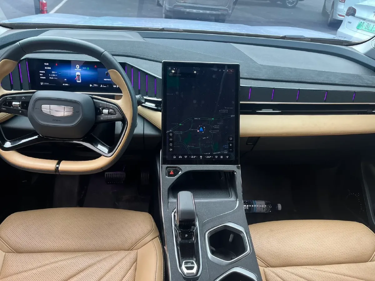 2023 Geely StarRay 1.5T 181HP L4 7DCT,autocango,china used car exporter,china ev exporter,chinese used car exporter,chinese used ev exporter