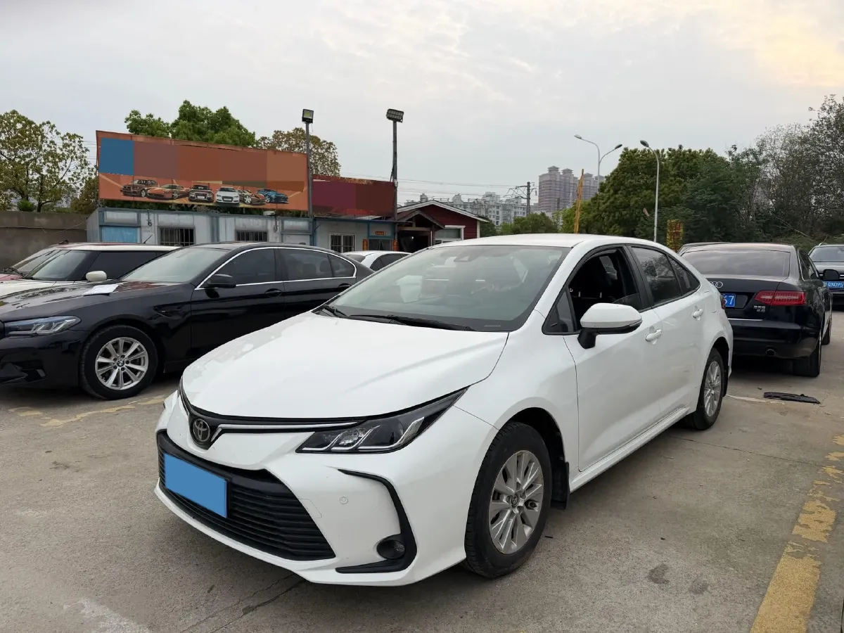 2019 Toyota Corolla 1.2T 116HP L4 CVT,autocango,china used car exporter,china ev exporter,chinese used car exporter,chinese used ev exporter