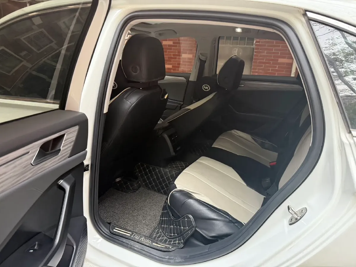 2023 Volkswagen Sagitar 1.4T 150HP L4 7DCT,autocango,china used car exporter,china ev exporter,chinese used car exporter,chinese used ev exporter