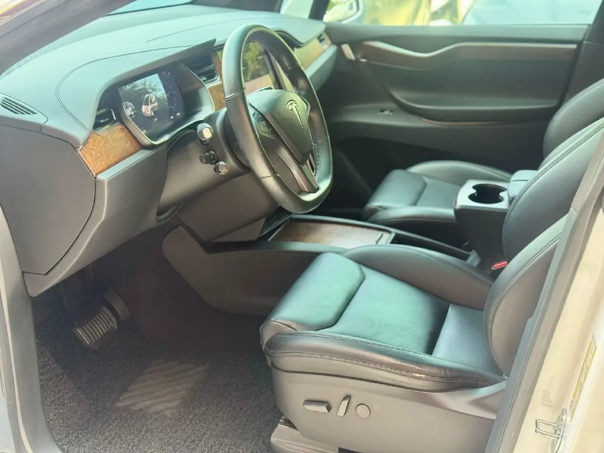 2019 Tesla Model X BEV 100KWH,autocango,china used car exporter,china ev exporter,chinese used car exporter,chinese used ev exporter