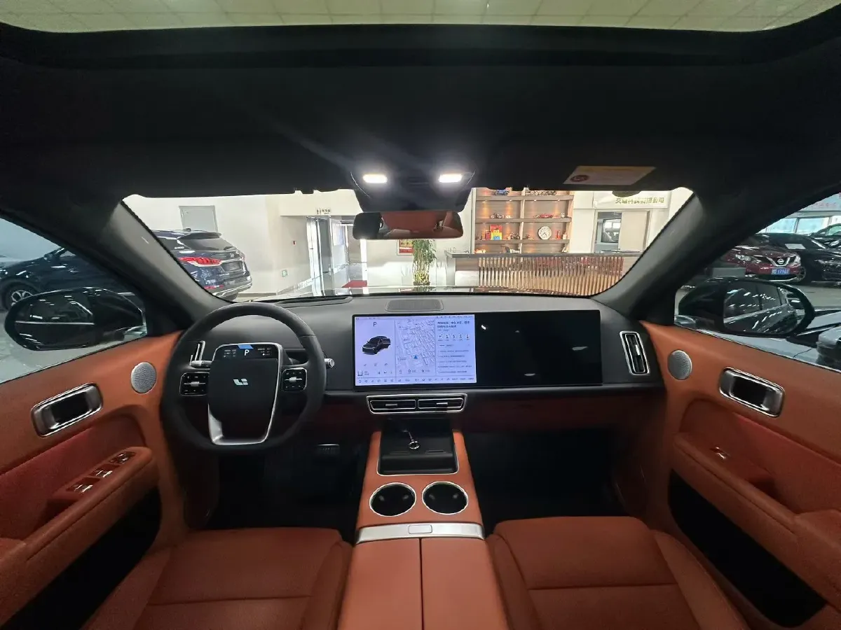 2025 Li L7 Range Extended 154HP REEV,autocango,china used car exporter,china ev exporter,chinese used car exporter,chinese used ev exporter