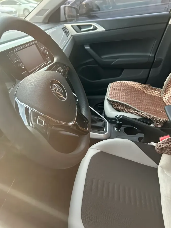 2019 Volkswagen Polo 1.5L 113HP L4 6AT,autocango,china used car exporter,china ev exporter,chinese used car exporter,chinese used ev exporter